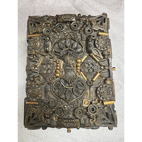 UNIQUE‎ VINTAGE TRINKET BOX A LITTLE OF ALL 4.5 X 3.5 (1505) - Picture 9 of 10